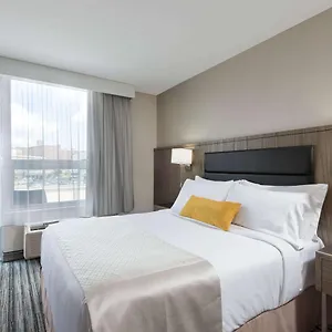 Hotel Wyndham Garden Laguardia South