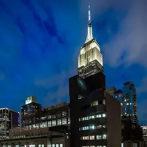 מלון Western Premier Empire State
