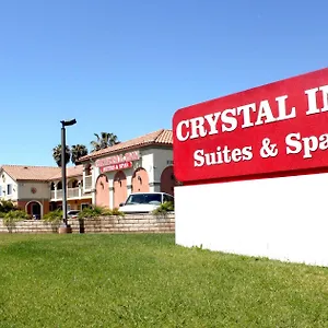 crystal-inn-suites.topanaheimhotels.com/